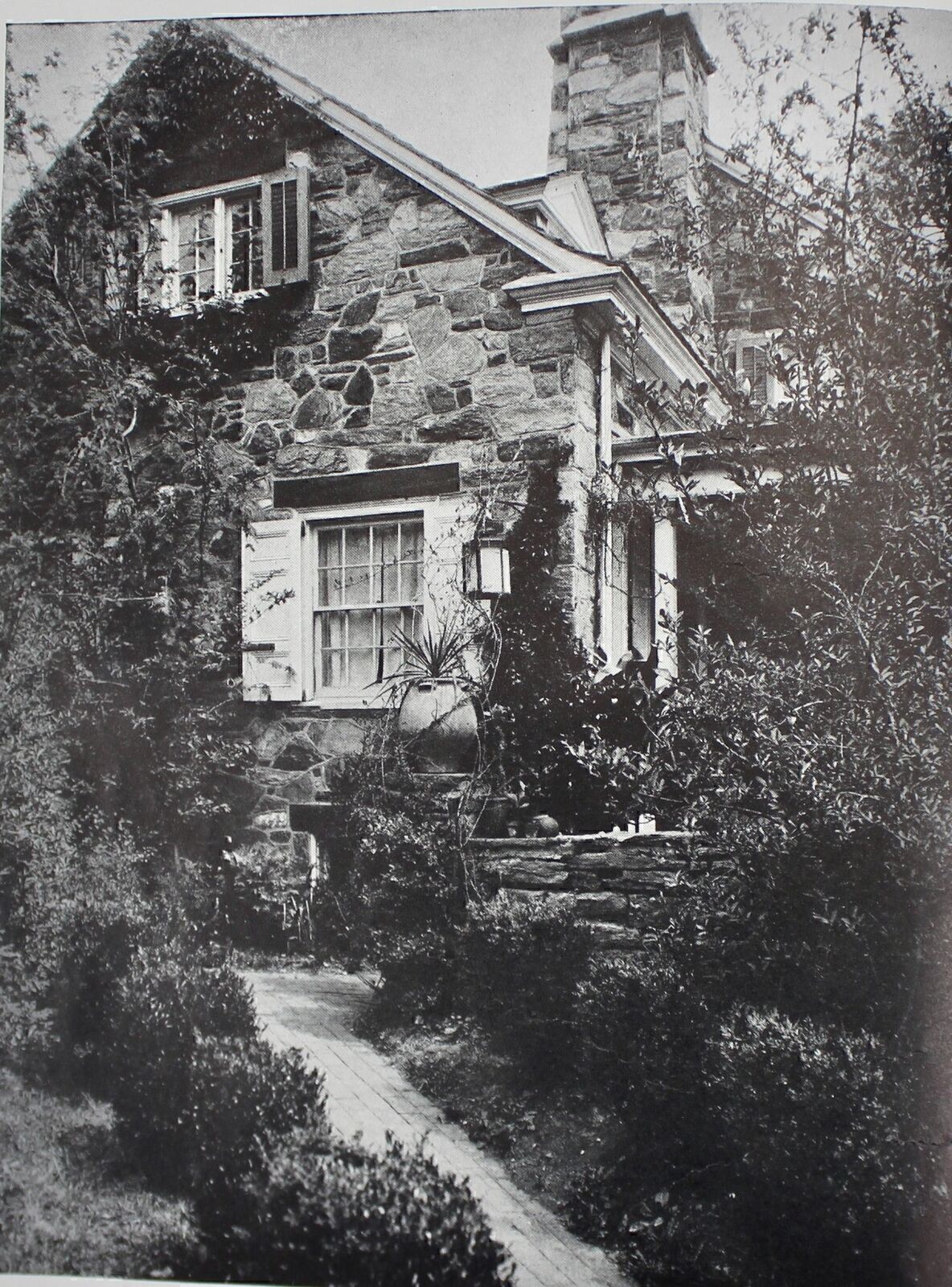 Picture 5 of 24