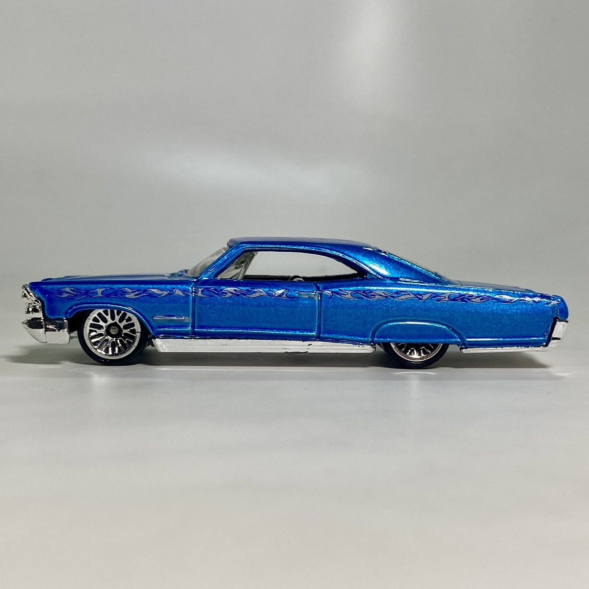 クラシックス２ 65ポンティアックボンネビル５色 クラシックス2 65ポンティアックボンネビル5色 65 PONTIAC