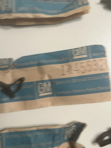 3 NOS GM #4553267 WIRE/CABLE CLIPS IN THE GM PACKAGE - Picture 4 of 6