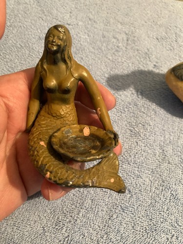 Vintage Nude Mermaid On Rock Resin Manniche Souvenirs 4" Tall & Cast Figure READ - Picture 11 of 21