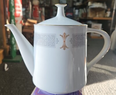 Noritake Classique 6807 Japan Ivory China RARE Tea Pot w/ LID Gold Trimmed  Gray