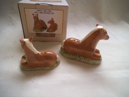 Cracker Barrel ~ Pferd & Fohlen ~ Salz & Pfefferstreuer ~ Neu im Karton - Bild 3 von 3