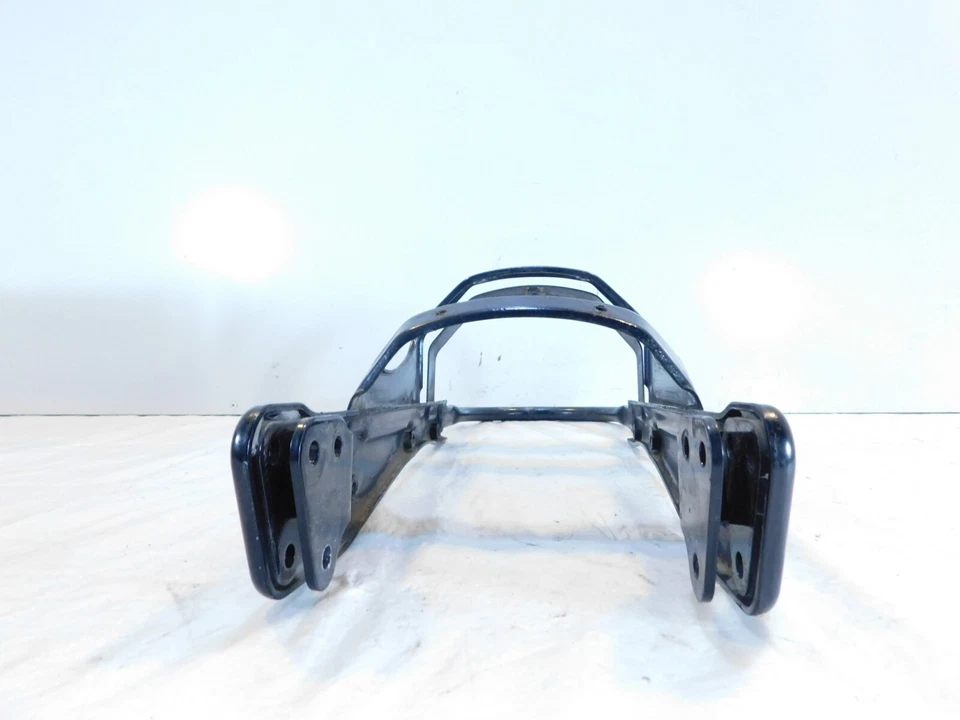 Soporte de montaje de subchasis para guardabarros trasero Victory V92 Sport Deluxe y Classic Cruiser Foto 4 de 4