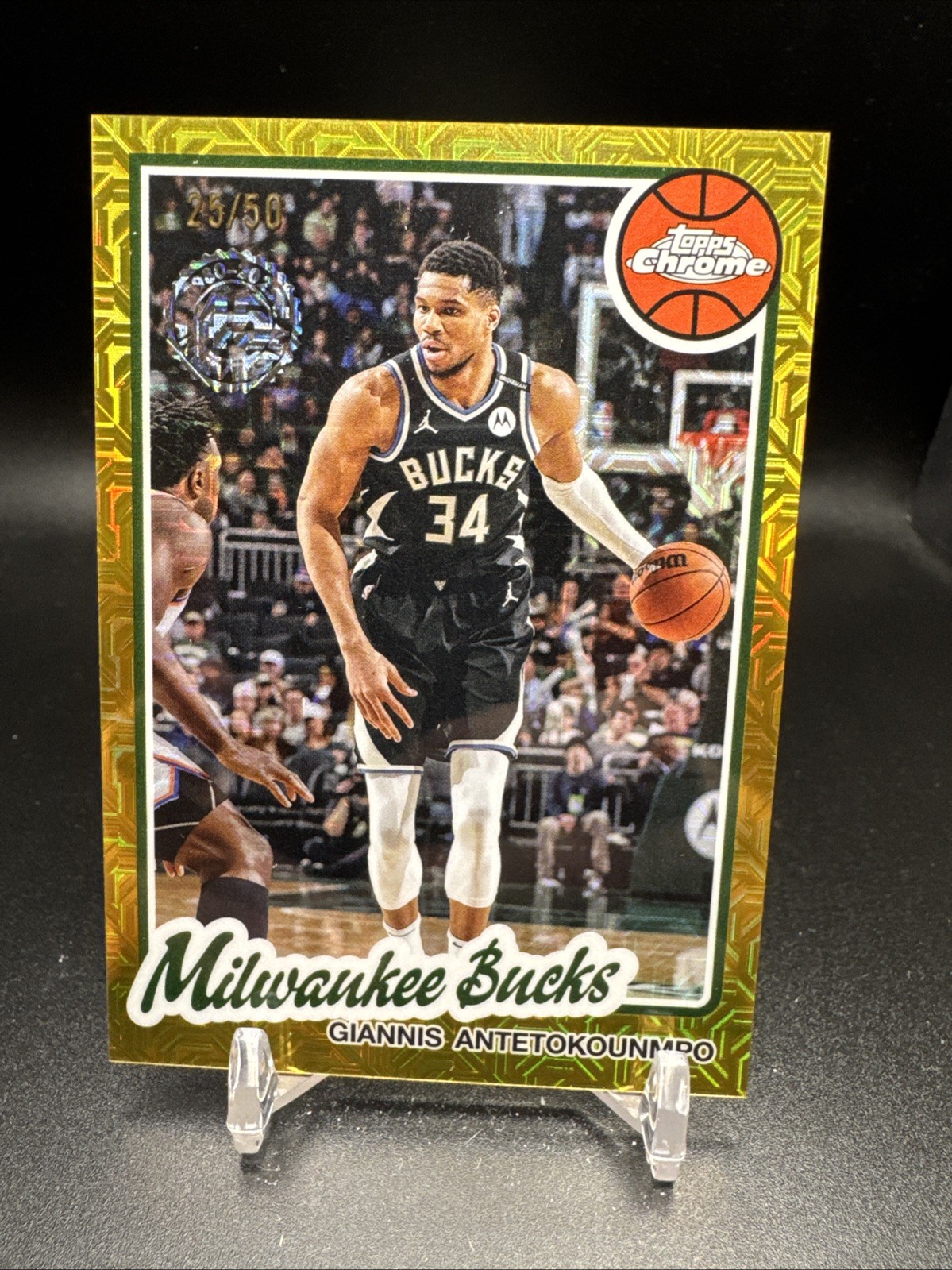 2025 Topps Basketball Card #TC-GA Gold Mojo Refractor /50 Giannis Antetokounmpo