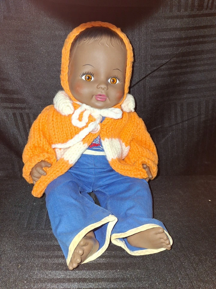 Muñeca bebé afroamericana vintage Horsman de 12" - ¡Súper linda! Foto 2 de 4
