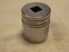 Snap-on SW-401       1 1/4" shallow 12pt  1/2" drive  chrome socket 1958