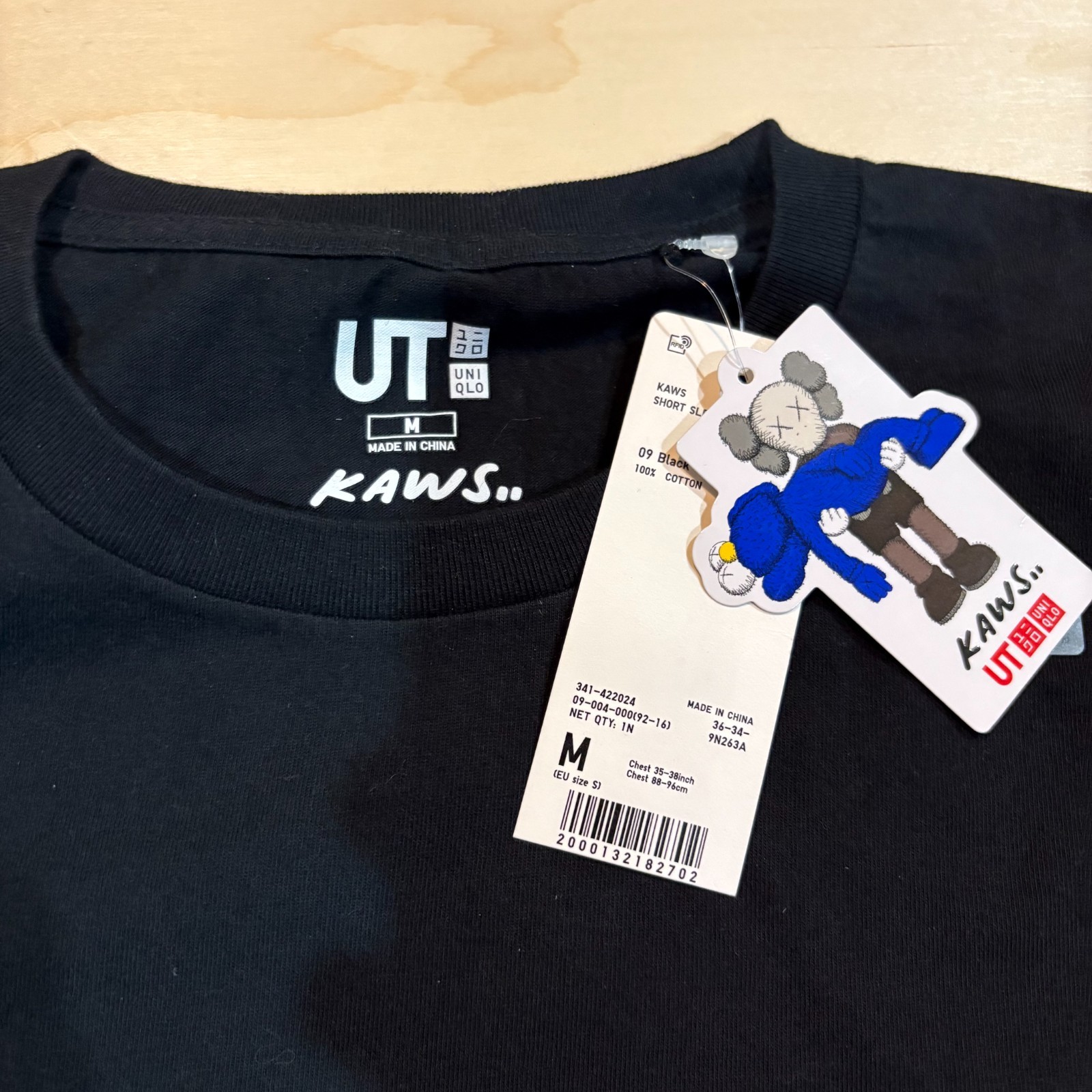 KAWS x Uniqlo BFF Pocket T-Shirt Black Men's Size M-XL New thumbnail 3