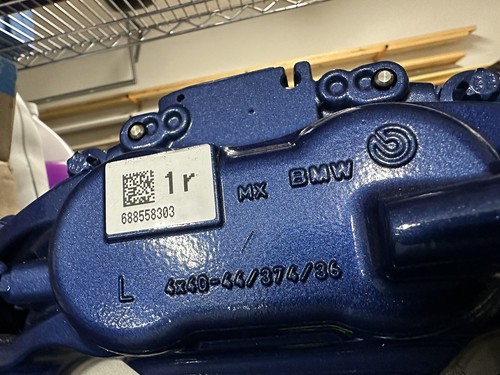 **NEW** BMW Blue 374 Front Left Caliper Brembo - Foto 4 di 4