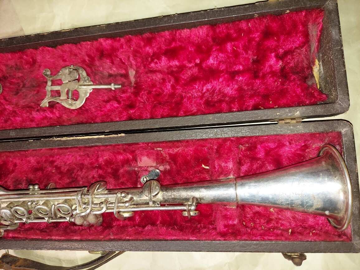 メタルクラリネット　Cavalier Elkhart 1930s Pan American Cavalier One Piece Metal Clarinet