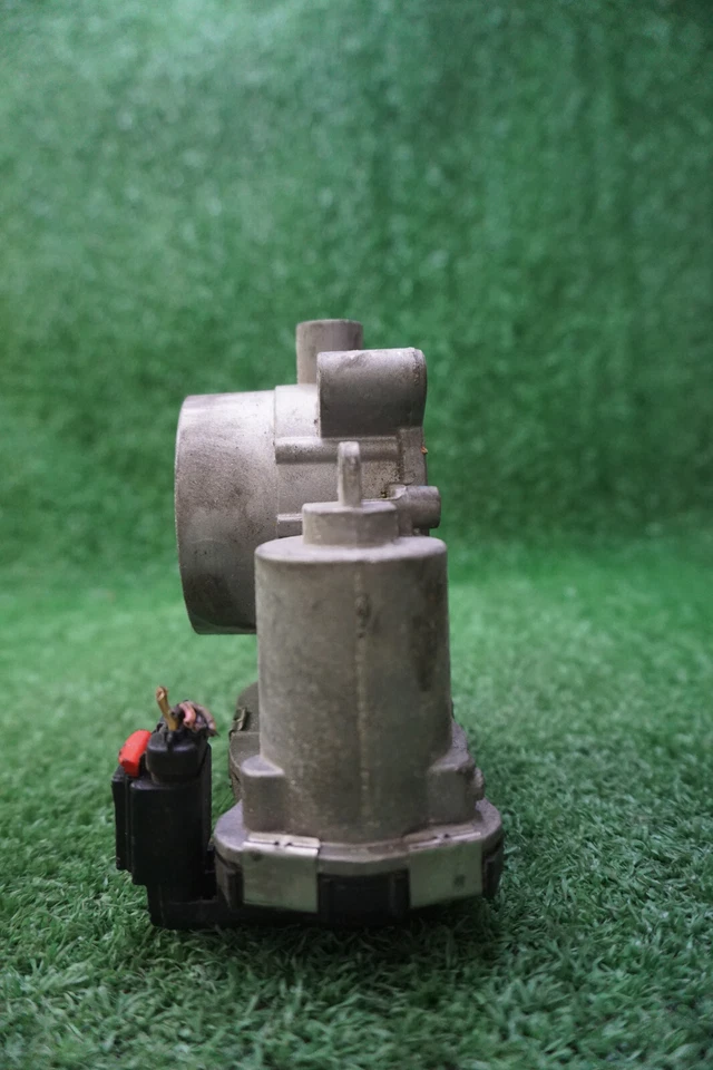 2015 CHRYSLER 200 2,4 Л КОРПУС ДРОССЕЛЬНОЙ ЗАСЛОНКИ OEM 04891970AB - Изображение 2 из 4