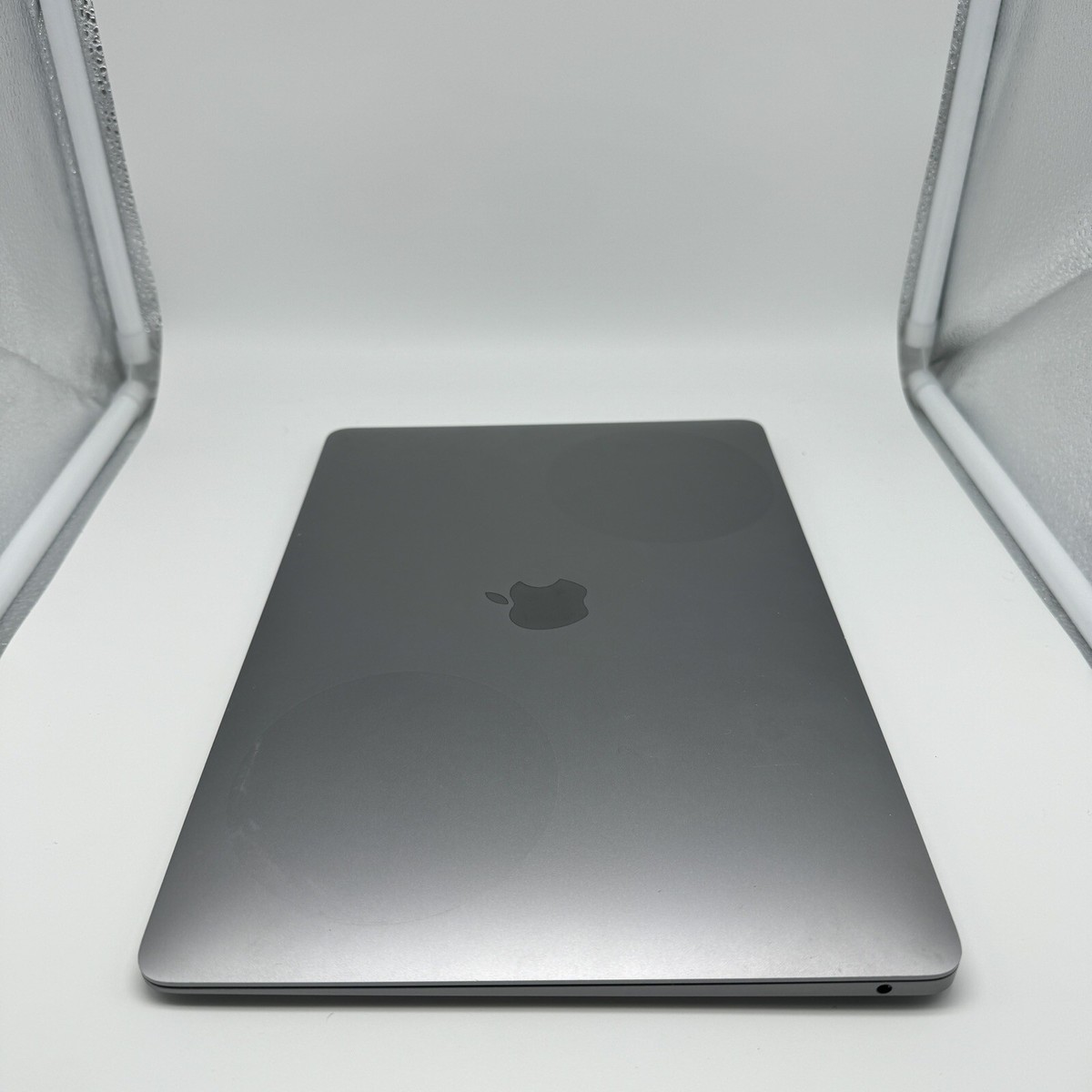 500GB・16GB MacBook Air 8.2 A1932 8210Y Apple 13.3