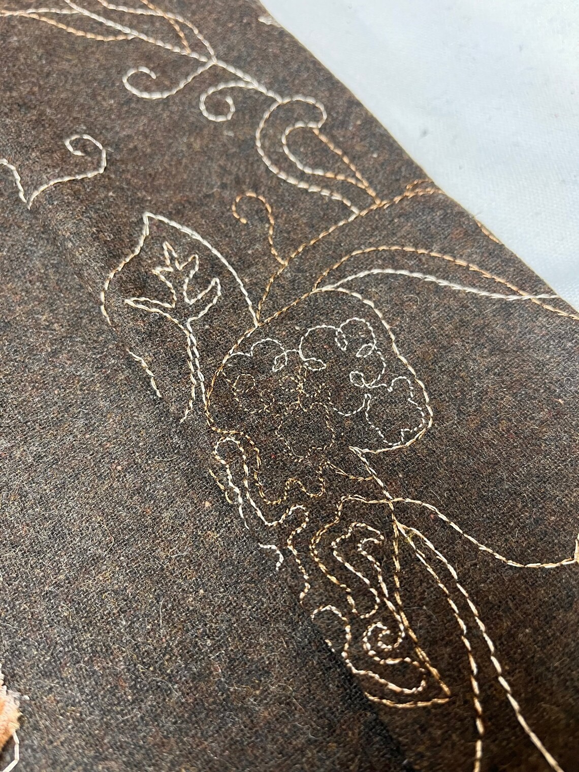$24 for 2Yards, Brown 60%Wool Flannel Embroidered For Jacket.dress &shawl  #191