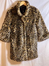 Vintage Forever 21 Faux fur Leopard Coat. Medium Lined with collar and pockets