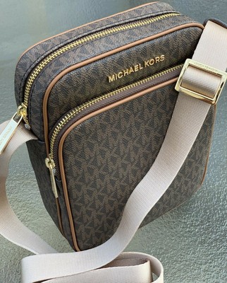 michael kors flight bag