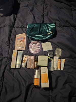 Skincare Set Of 11 With Green Image Bag featuring Murad,arencia, and glow Recipe
