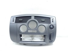 Renault Scenic Centre Dash Console And Key Reader A8200140711 E8200140717