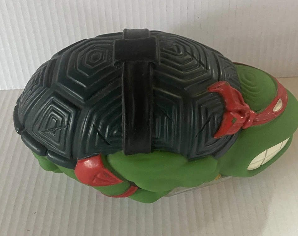 1991 Playmates Teenage Mutant Ninja Turtles esgoto esportes futebol raphael - Imagem 2 de 4