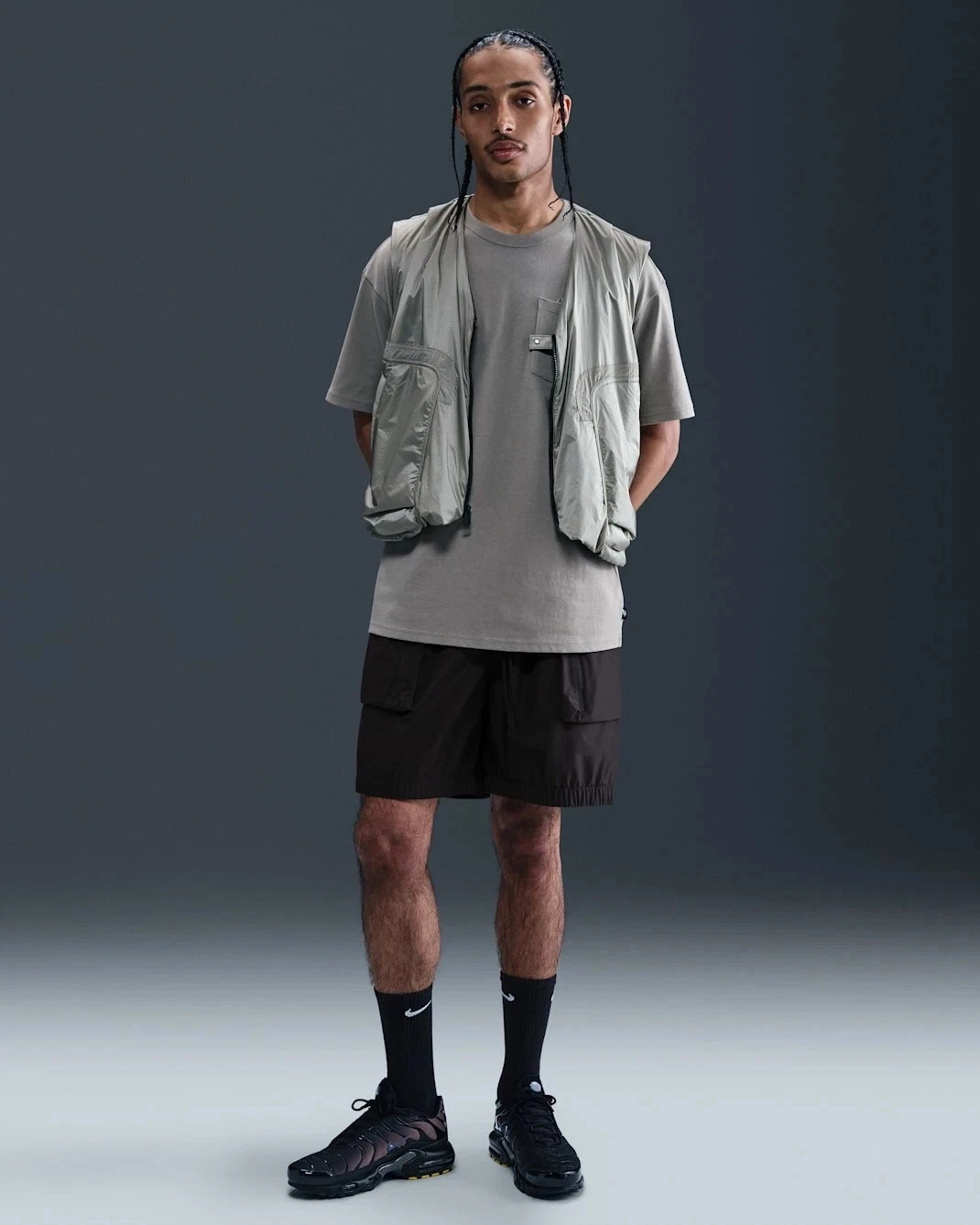 NWT Nike Cargo Shorts Tech Super Lightweight Black Men's M HJ2946-010
Opens in a new window or tab