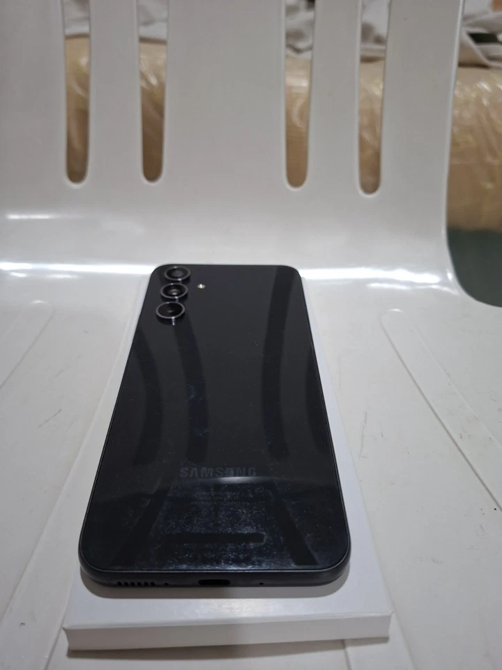 Samsung Galaxy A54 5G · 128GB, foto 4 di 5