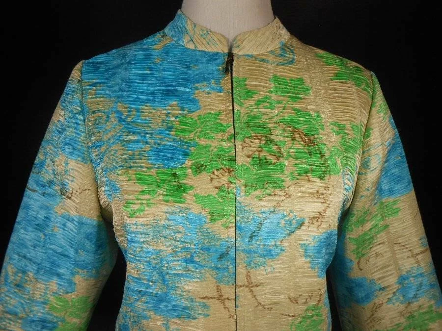 Hermosa Chaqueta Blazer Para Mujer PM Petite Mediana Analogía Floral LS Forrada Cremallera Foto 2 de 4