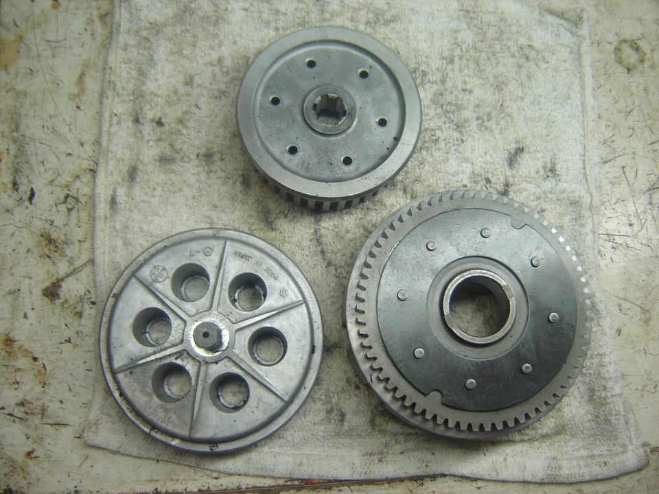 Suzuki Pe250 1977 cesta de embrague Foto 3 de 4