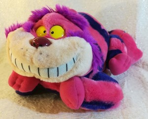 gato de alicia en el pais de las maravillas peluche