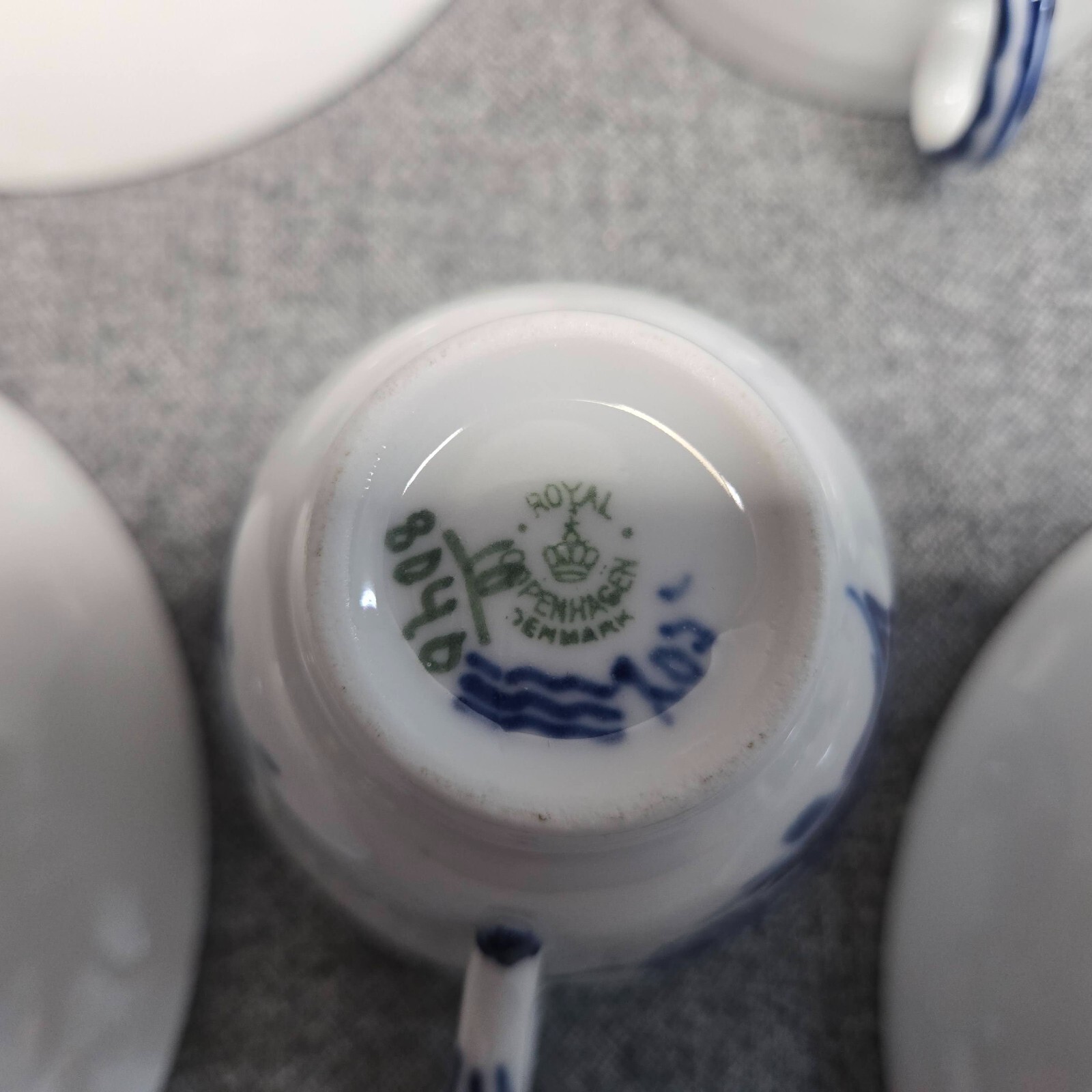 Royal Copenhagen Blue Flower Coffee Cup & Saucer - 8040 - Set of 4 - 2nd quality