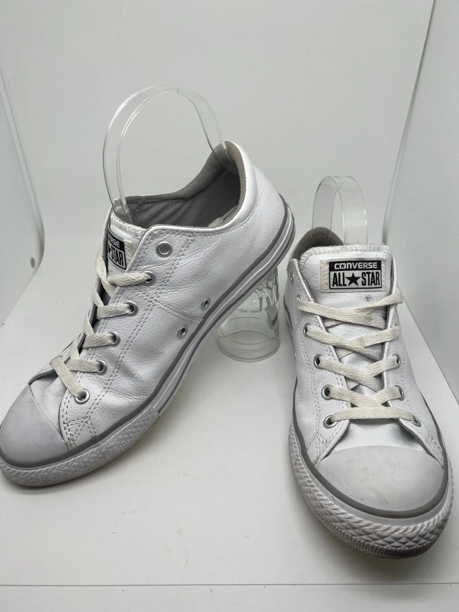 White converse junior sales size 5.5