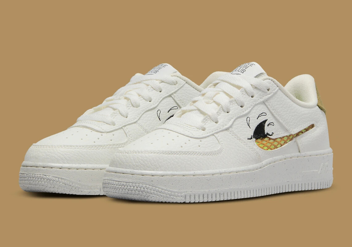Nike Air Force 1 ホワイトSUN CLUB NIKE AIR FORCE 1 LV8 NN ,,Sun Club'' SIZE UK 4.5 EUR 37.5