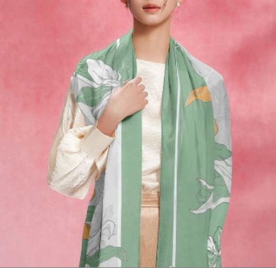 100% Silk Mulberry Square Scarf Bandanna Green flower Print Shawl 180X65cm wrap
