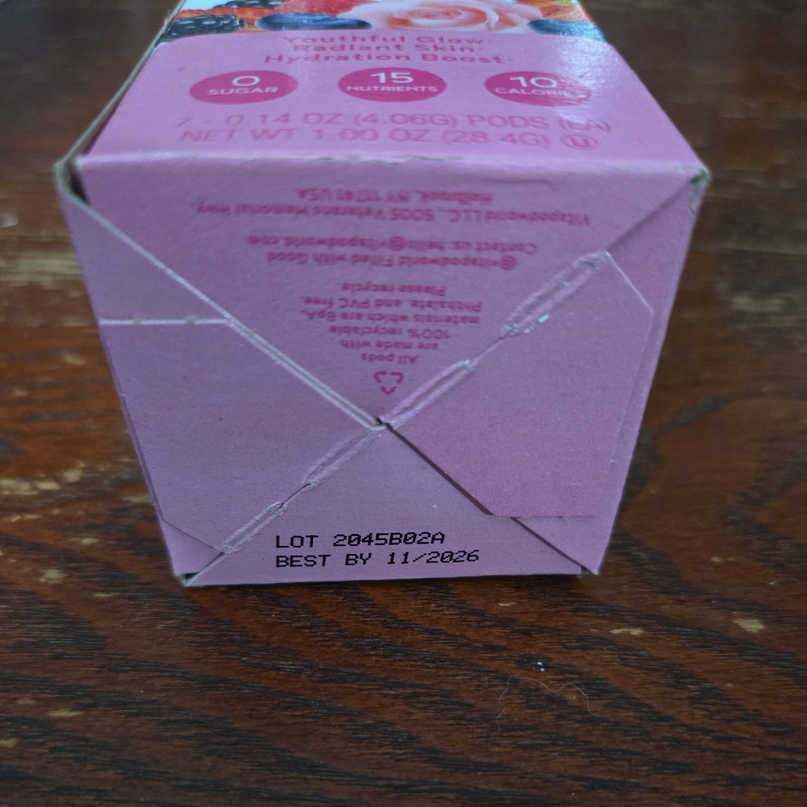 Paris Hilton Vitapod Pool Side Blue Metal Water Bottle. Extra 7 pods. New.