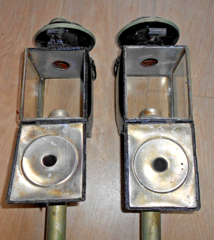 VINTAGE EDWARDIAN A PAIR LEFT & RIGHT SIDES COACH LAMPS / BUGGY LANTERNS - image 4 of 4