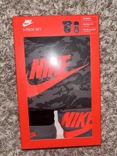 Nike Baby Boys Red Gray Camo 3 Piece Layette Set, 0-6 Months BRAND NEW IN BOX