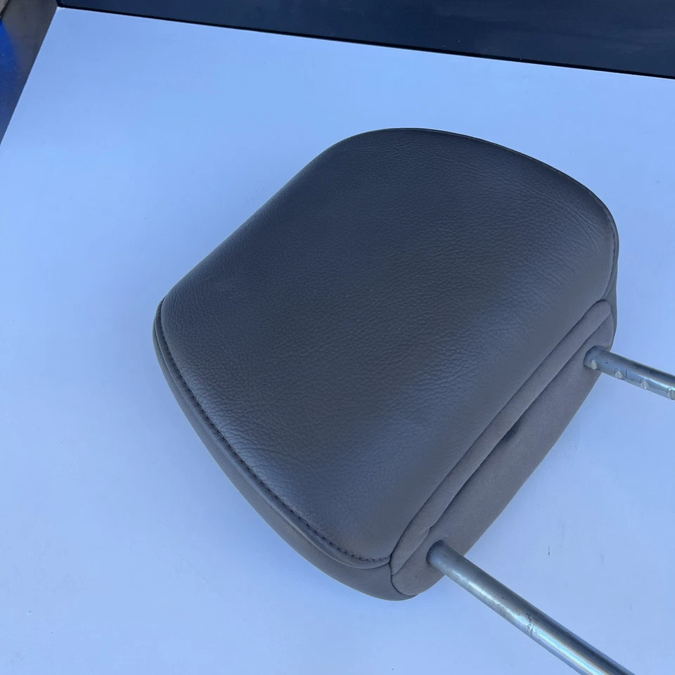 Honda Odyssey 2011-2017 fila media segunda fila cuero reposacabezas izquierdo/derecho (C) OEM Foto 2 de 4