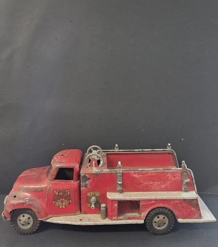 Vtg Tonka Toys No 5 TFD Pumper Fire Truck Pressed Steel Tin Engine Suburban 1956