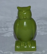 Vintage Rare Pie Bird Avocado Green Ceramic Pie Bird Vent Funnel 3.75” Tall