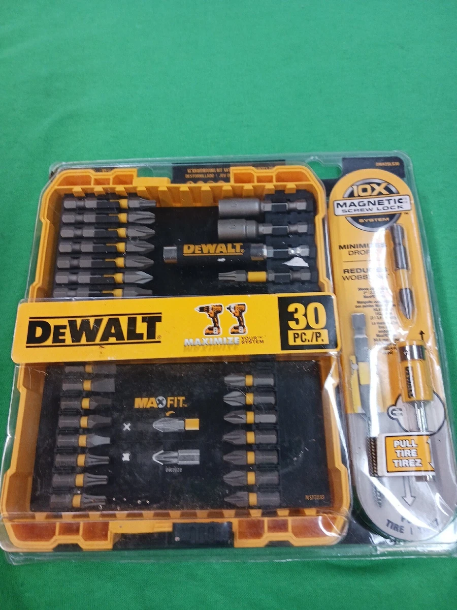 Dewalt MAXFIT Impact Rated Screwdriving 30 Piece Bit Set with Sleeve and  Case