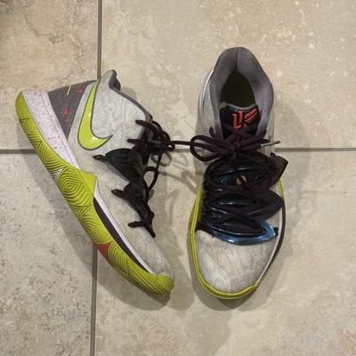 Size 8 - Nike Kyrie 5 Mamba Mentality White Mens Kyrie Irving Basketball
