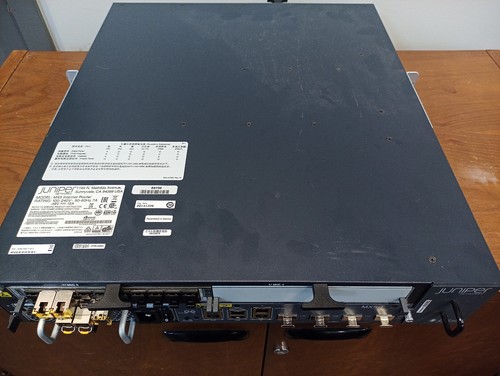 Juniper MX5-T Universal Router - MIC-3D-20GE-SFP - 第 1/4 張圖片