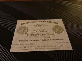 01 ETIQUETTE CHÂTEAU CHEVAL BLANC 1982 DÉCOLLÉE NUMÉRO 2