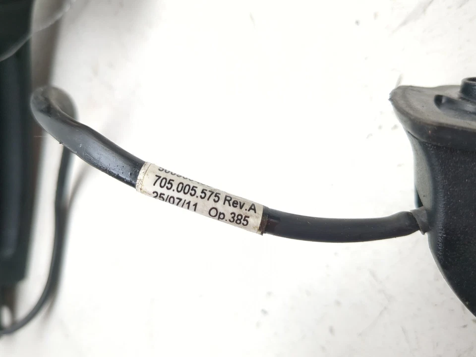 Espejo retrovisor delantero derecho Can Am Spyder Roadster RS-S SE5 08-12 705005575 Foto 2 de 4