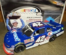 2015 Kyle Larson Crest ‘Homestead Raced Win’ 1/24 LIONEL ARC