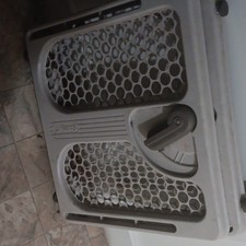 Petmate Sky Kennel Hard-Sided Plastic Travel Crate 36 in for Large Dog