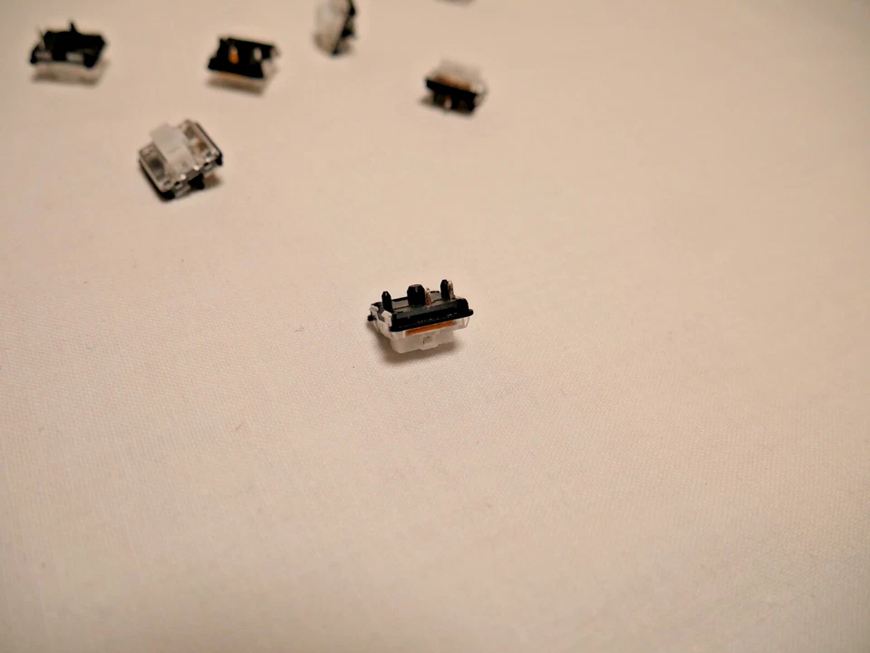 4x Logitech G915, G815 Clicky Switch Replacement |Original Spare Parts Keyboard - Bild 4 von 4