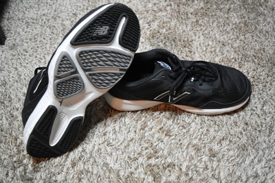 new balance 517 black