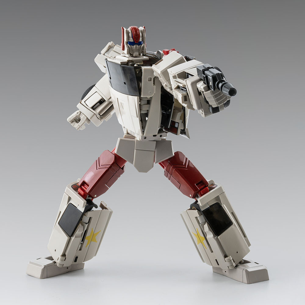 New Transform X-Transbots MX-30 Fuzz G1 StreetwiseAction Figure in