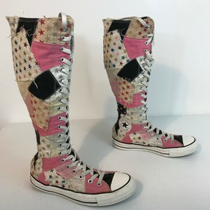 knee high chuck taylor