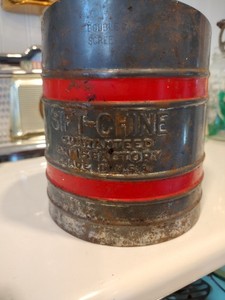 40's "Sift-Chine" Red Double Screen Flour/Powdered Sugar Sifter  Red Bands VTG  