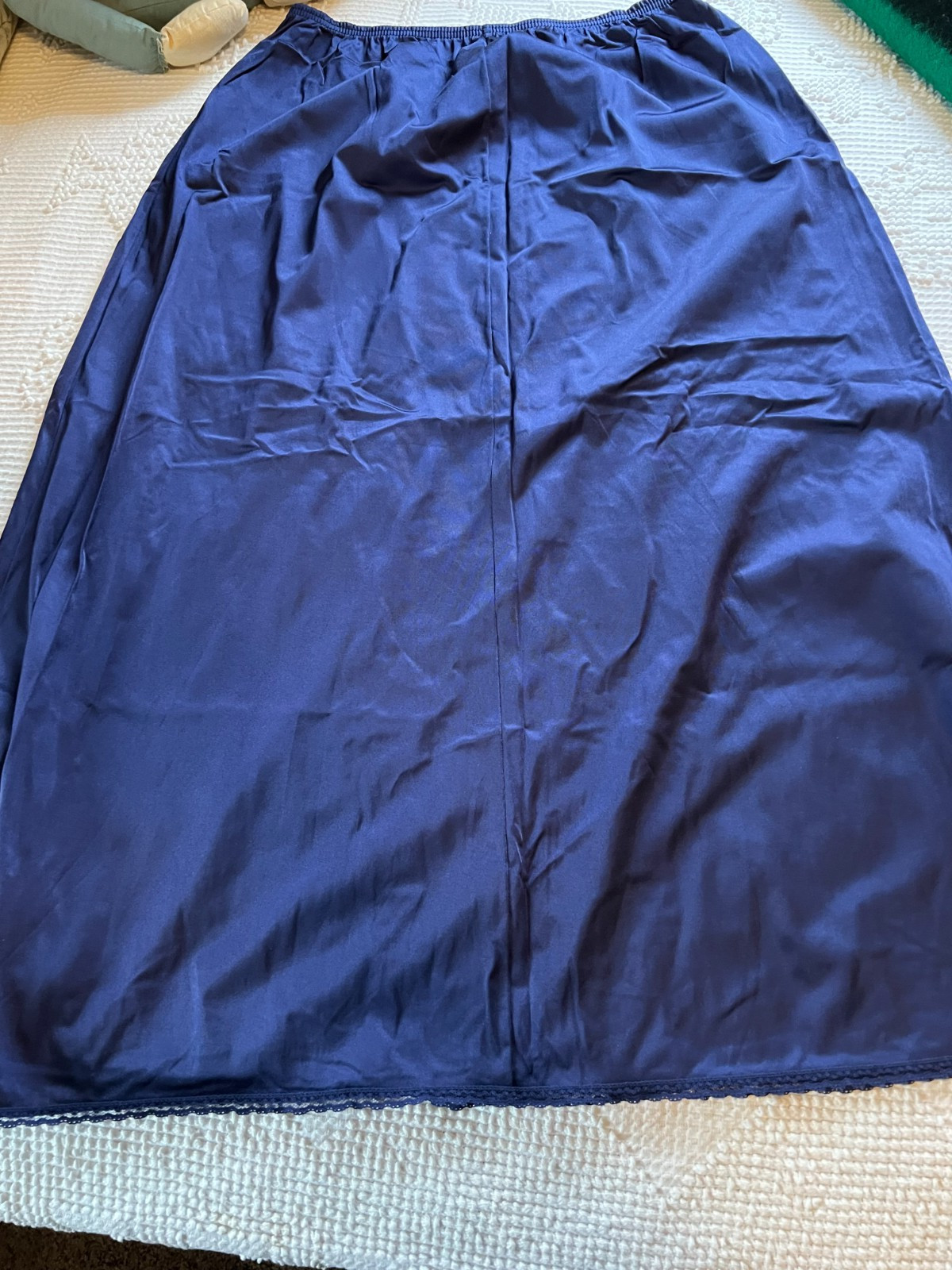 Lot of 4 Vintage Vanity Fair Long Half Slip Size Medium Navy White Off White thumbnail 7