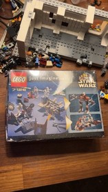 Sw7126 LEGO Star Wars Battle Droid Carrier Damaged Box Not Sealed